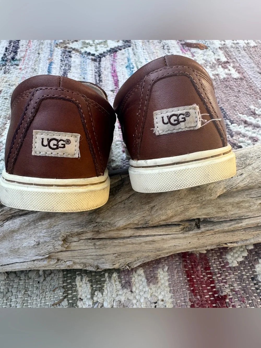 UGG Fierce Sneakers Sz Women’s 8